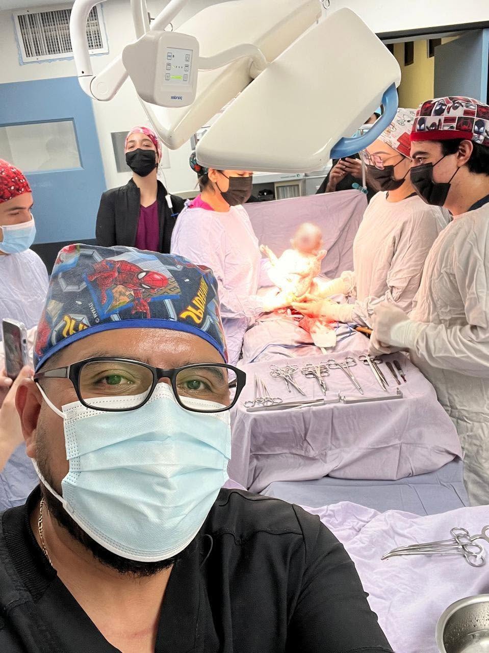 ¡Es niña! Nace en Hospital de la Mujer la primera bebé de 2026 en Michoacán: SSM