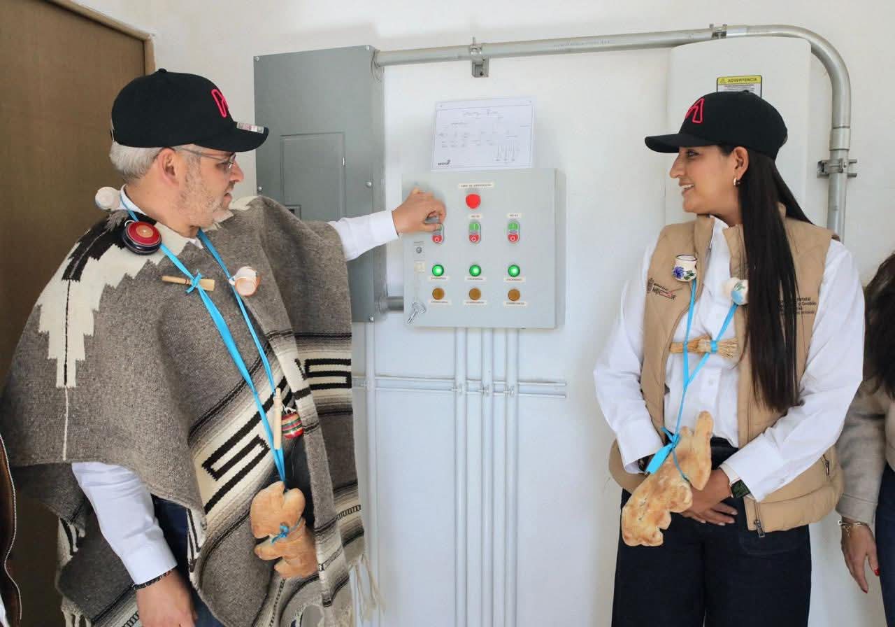 Autogobierno de Sevina estrena planta de tratamiento sustentable con energía solar: Ceac