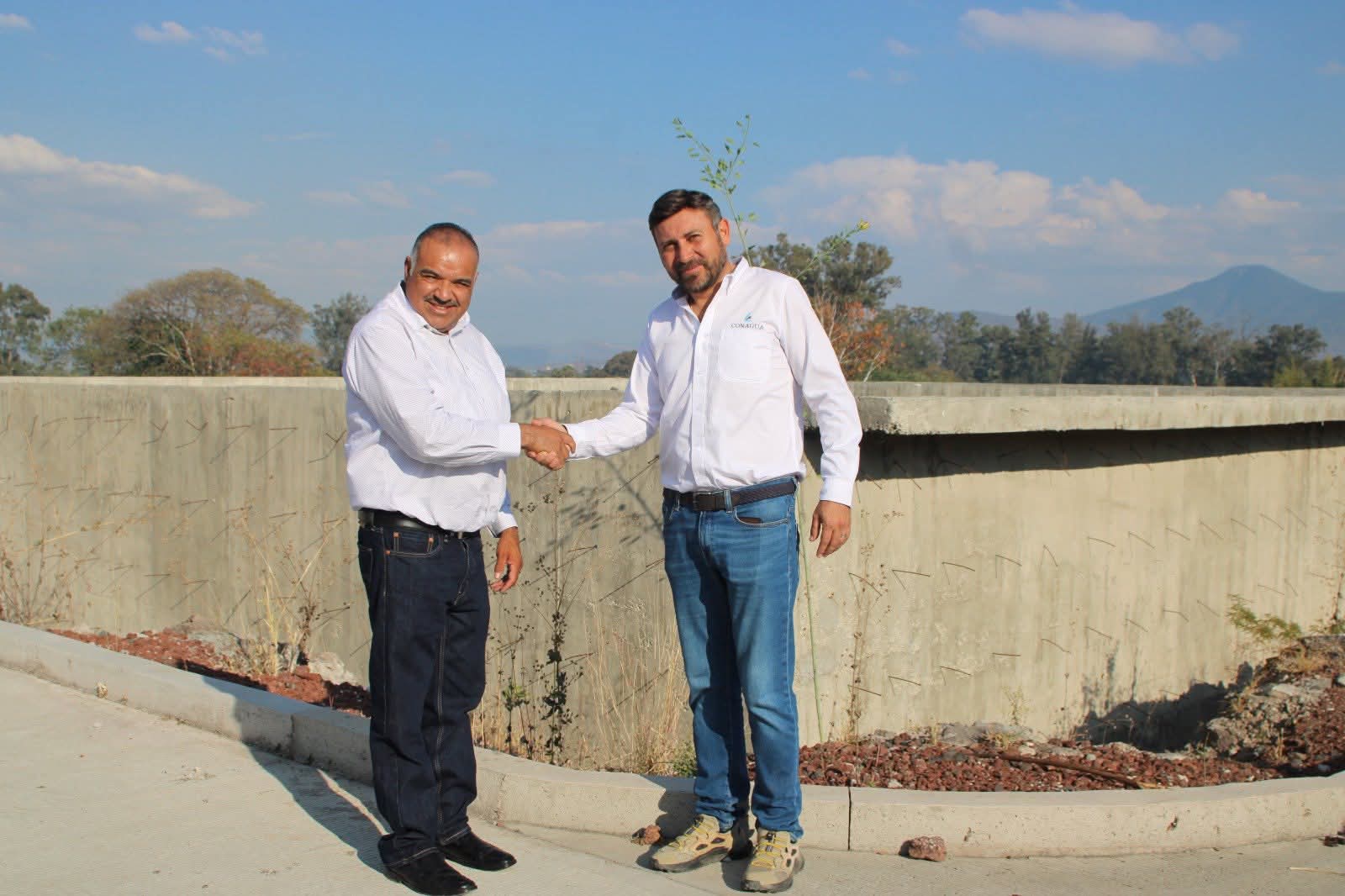 Presidente de Jacona y Director de Conagua en Michoacán realizaron supervisión de la construcción de planta de tratamiento