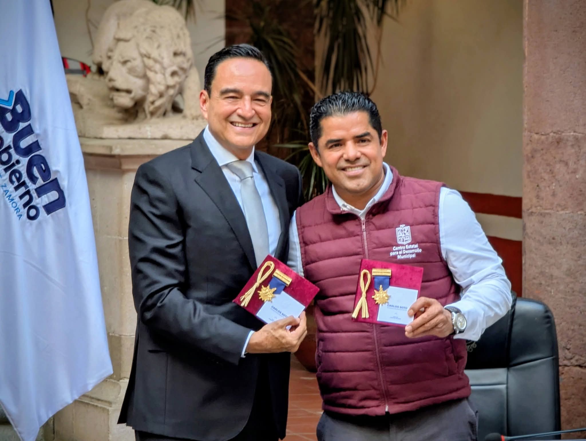 Integrantes de Cabildo celebraron 452 años de historia de Zamora