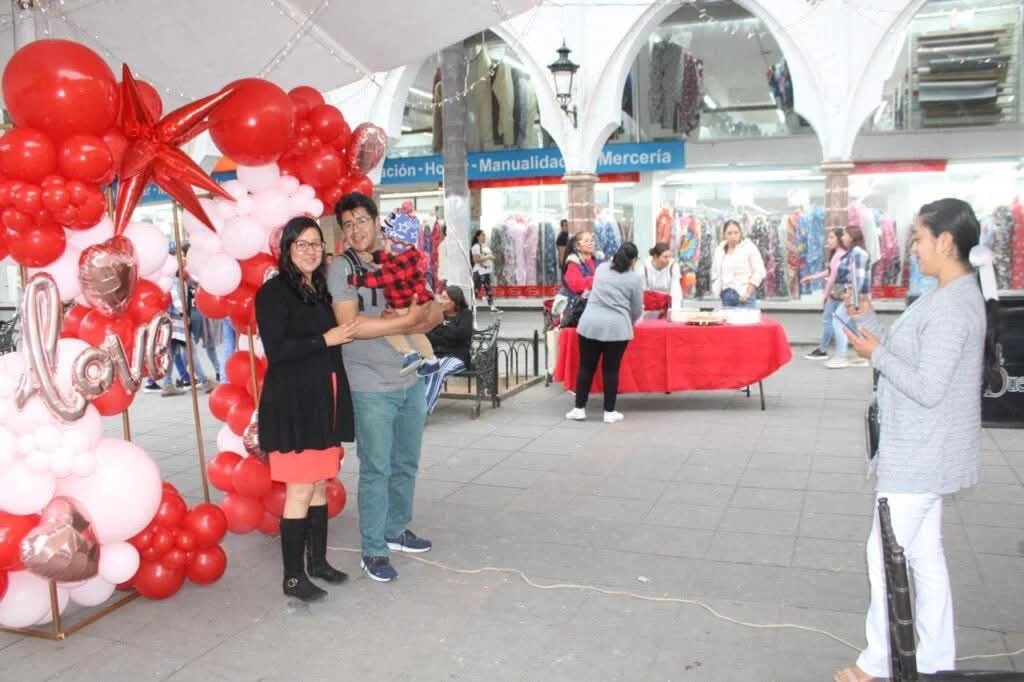 Anuncian Noches Bohemias en la plaza principal por el Día del Amor y la Amistad