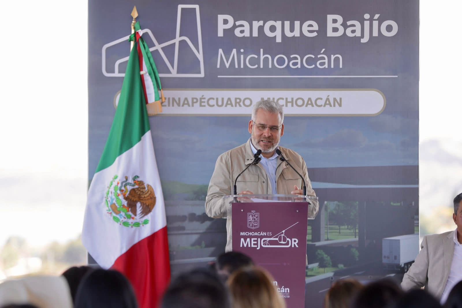 Entrega Bedolla a Herso y Citelis primeras áreas de desarrollo del Parque Bajío; invertirán 6 mil 300 mdp