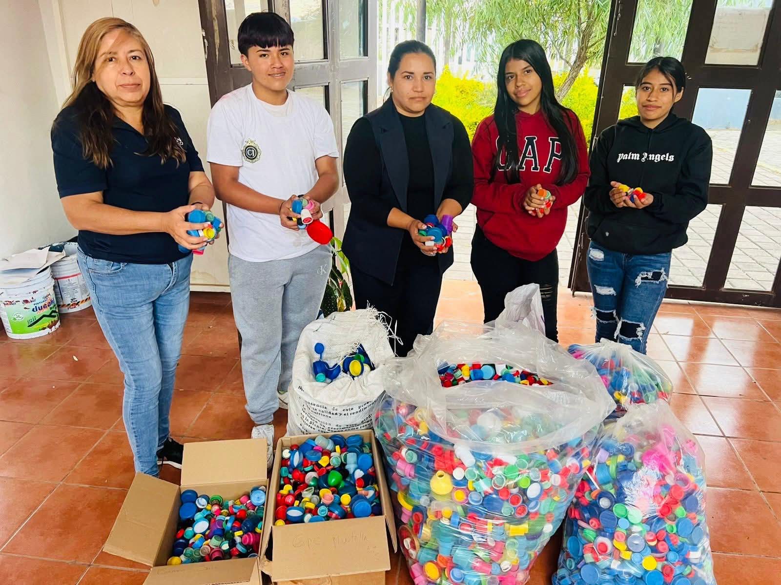 DIF Zamora realiza primer corte de la campaña “Tapitas con Propósito”