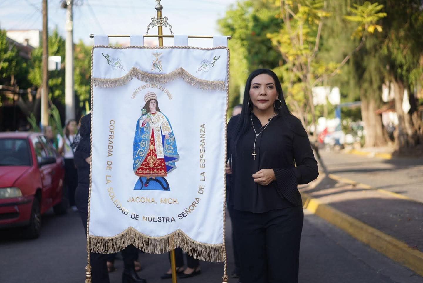 Participa Adriana Campos Huirache en celebraciones de la Virgen de la Esperanza en Jacona