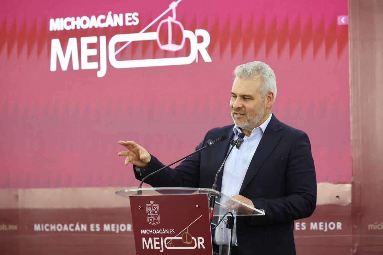 Retirado el 85% de los bloqueos carreteros en Michoacán: Bedolla