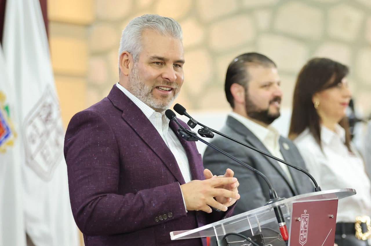 Hoy abre registro programa DATA de internet gratuito para estudiantes de prepas y universidades públicas: Bedolla