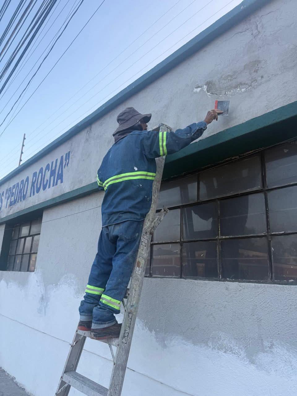 Dignifican fachada de la Casa del Jubilado “Pedro Rocha Escobar” en Zamora