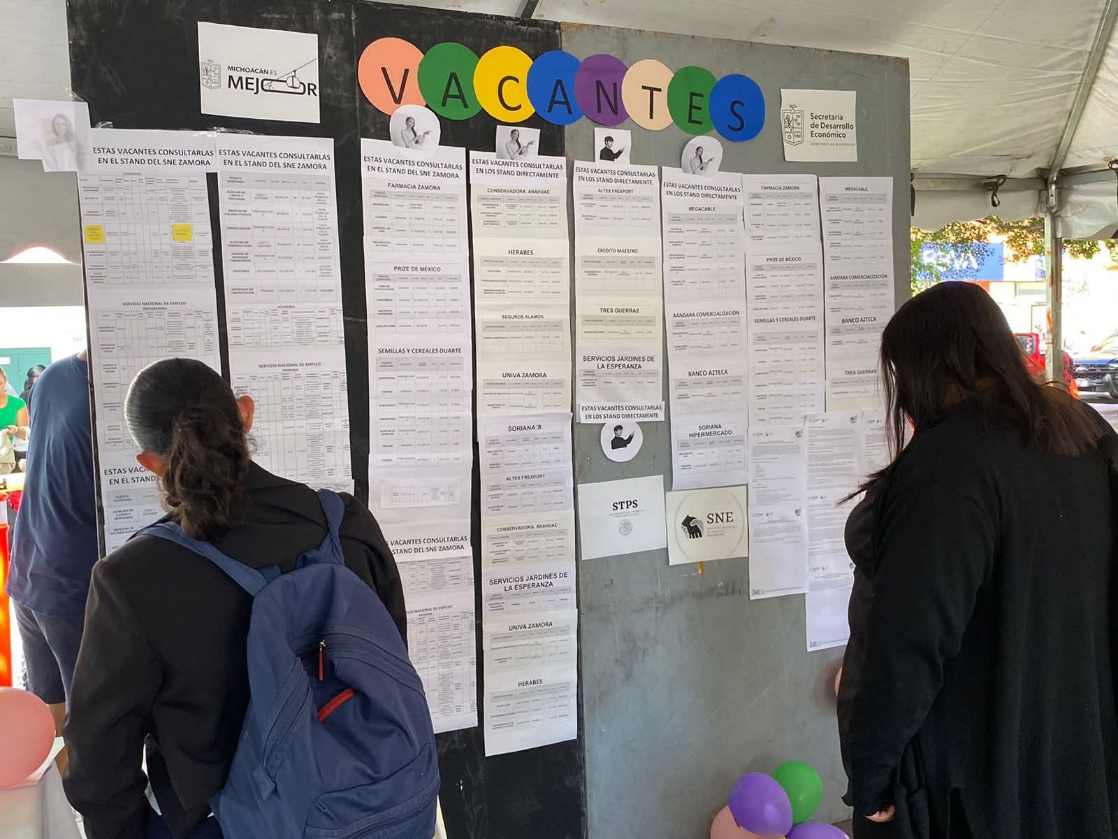 Mitad de buscadores de empleo no saben llenar una solicitud, fracasan en conseguir trabajo