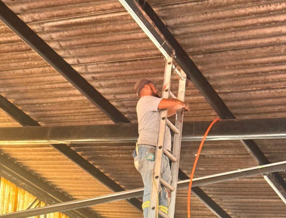 Realizan acciones de mejoramiento en el Mercado El Valle