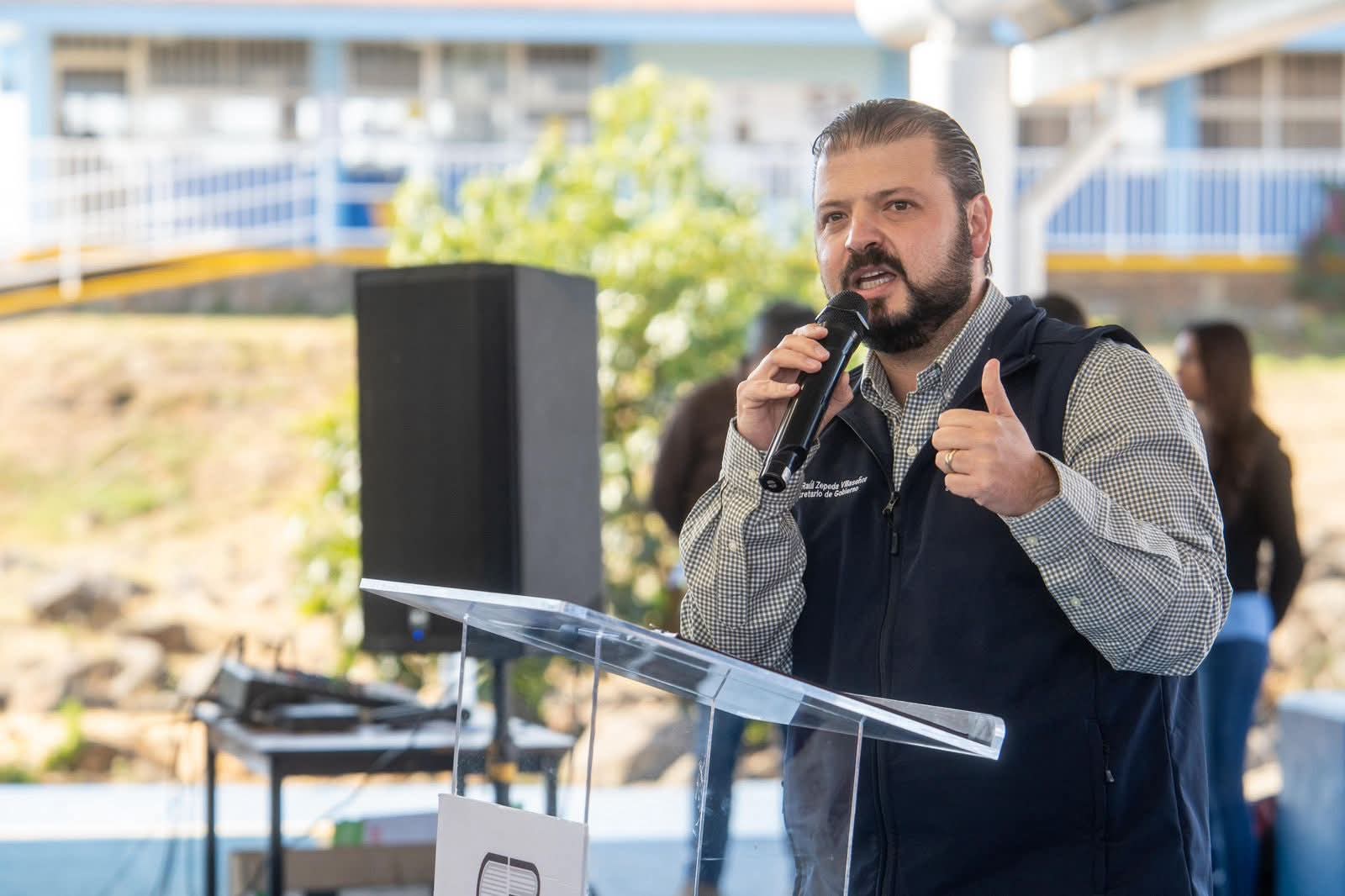 El internet también es un derecho para las juventudes: Raúl Zepeda