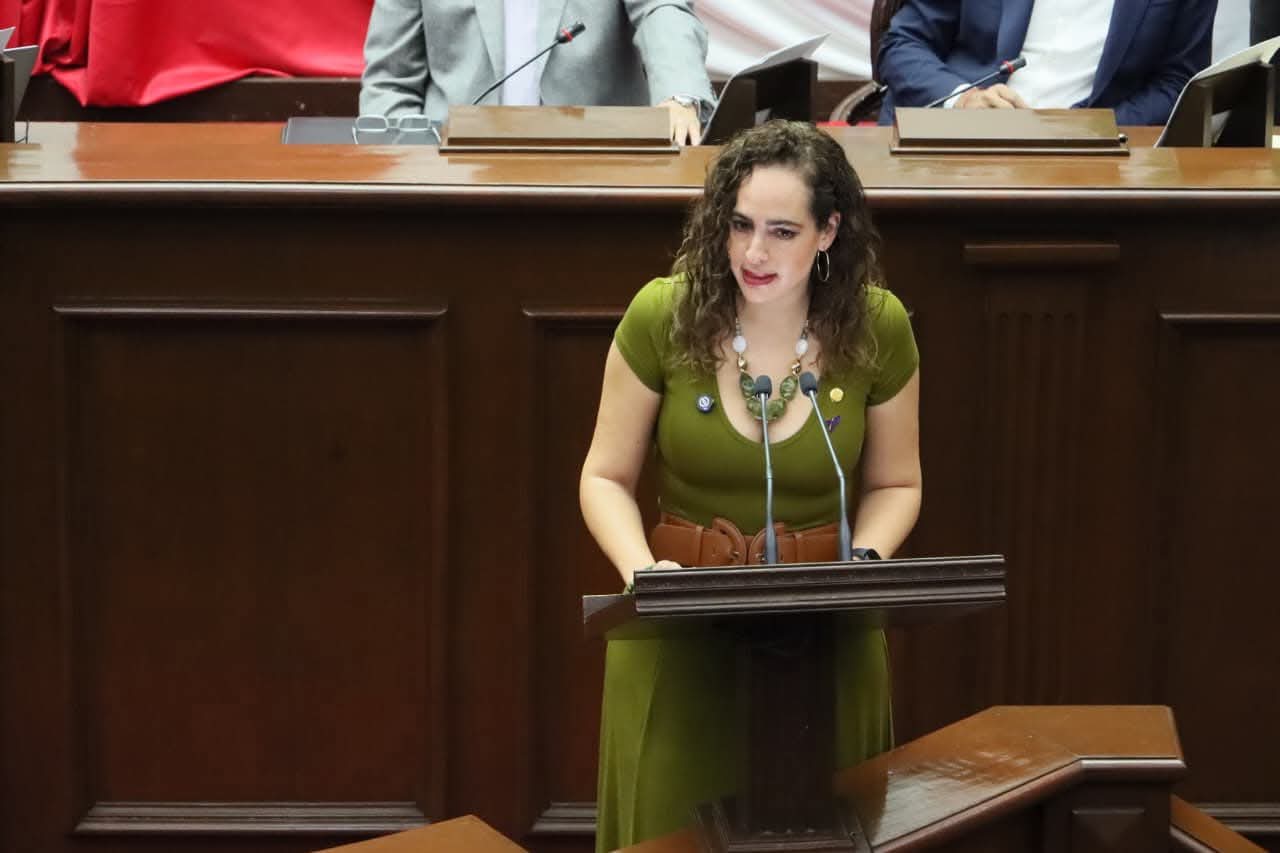 Desde el Congreso de Michoacán se trabaja por las mujeres: Sandra Arreola