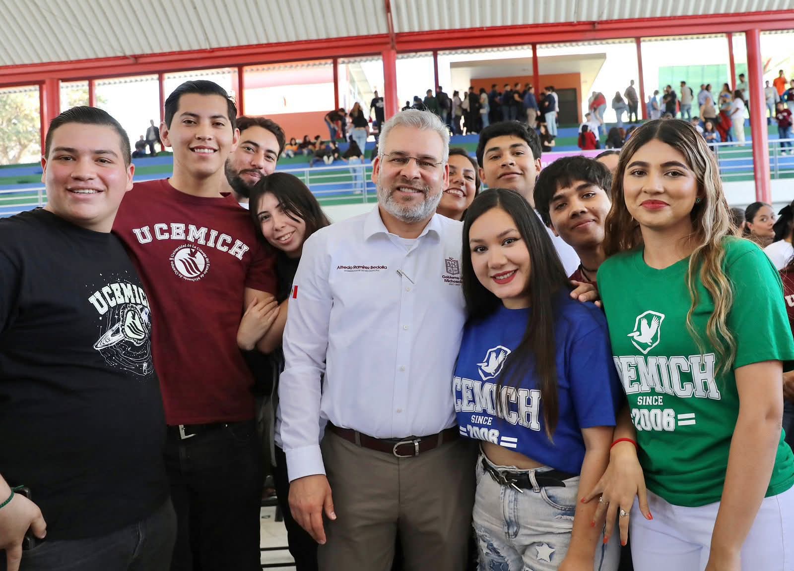 Antes era un gasto, hoy es un derecho; con internet gratis Bedolla transforma educación pública
