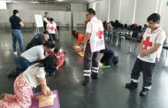 Capacitan a personal de diversas instituciones en RCP y uso de desfibriladores