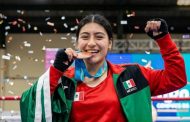 Alumna del Cecytem hace historia y gana medalla mundial de boxeo
