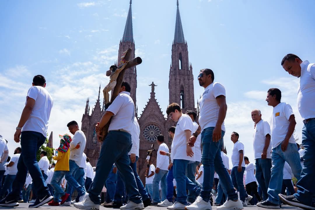 Descubre las procesiones del silencio más emblemáticas de Michoacán