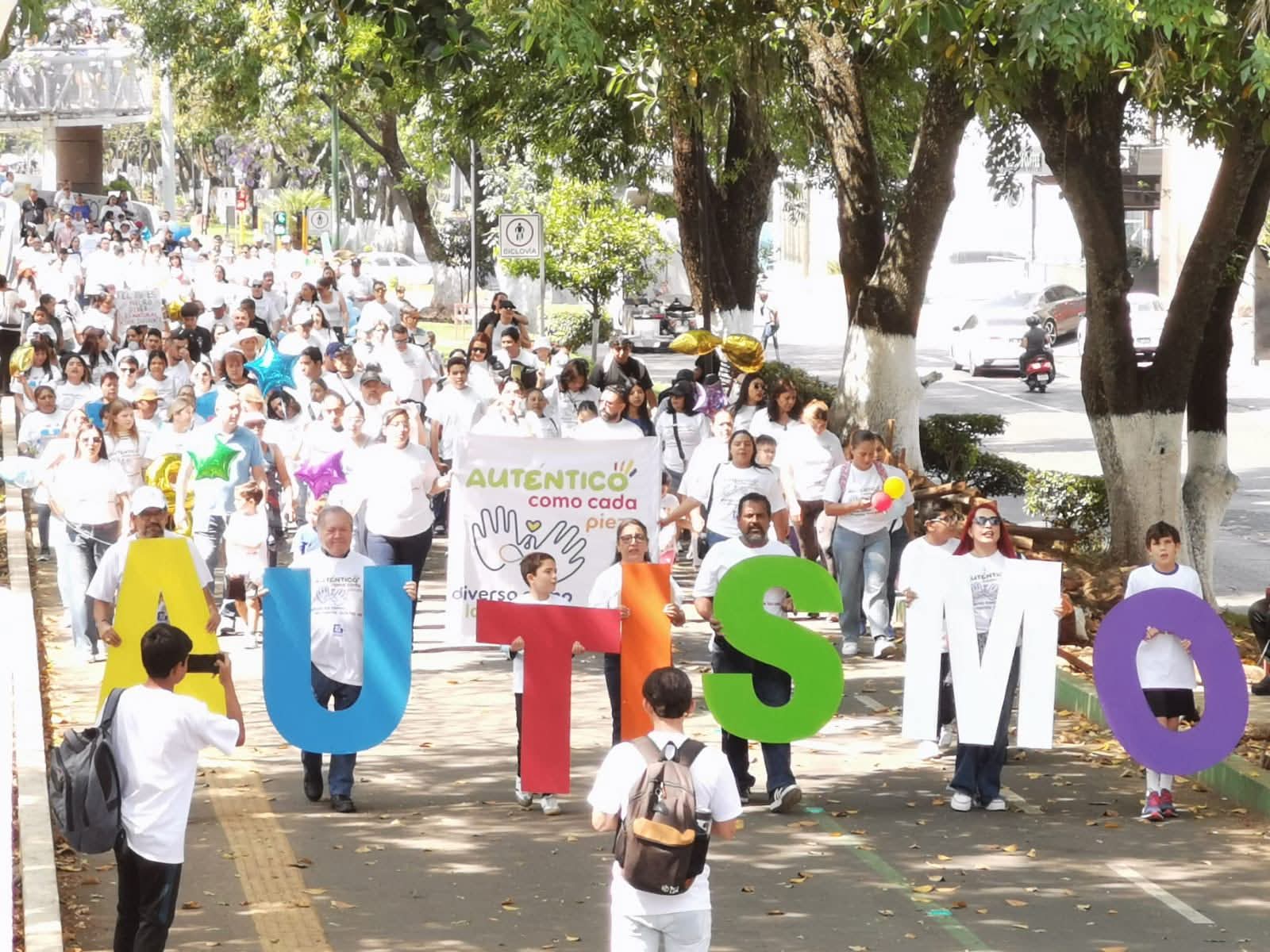 Carlos Soto respaldó la Caminata por el Autismo en Zamora para fomentar la empatía