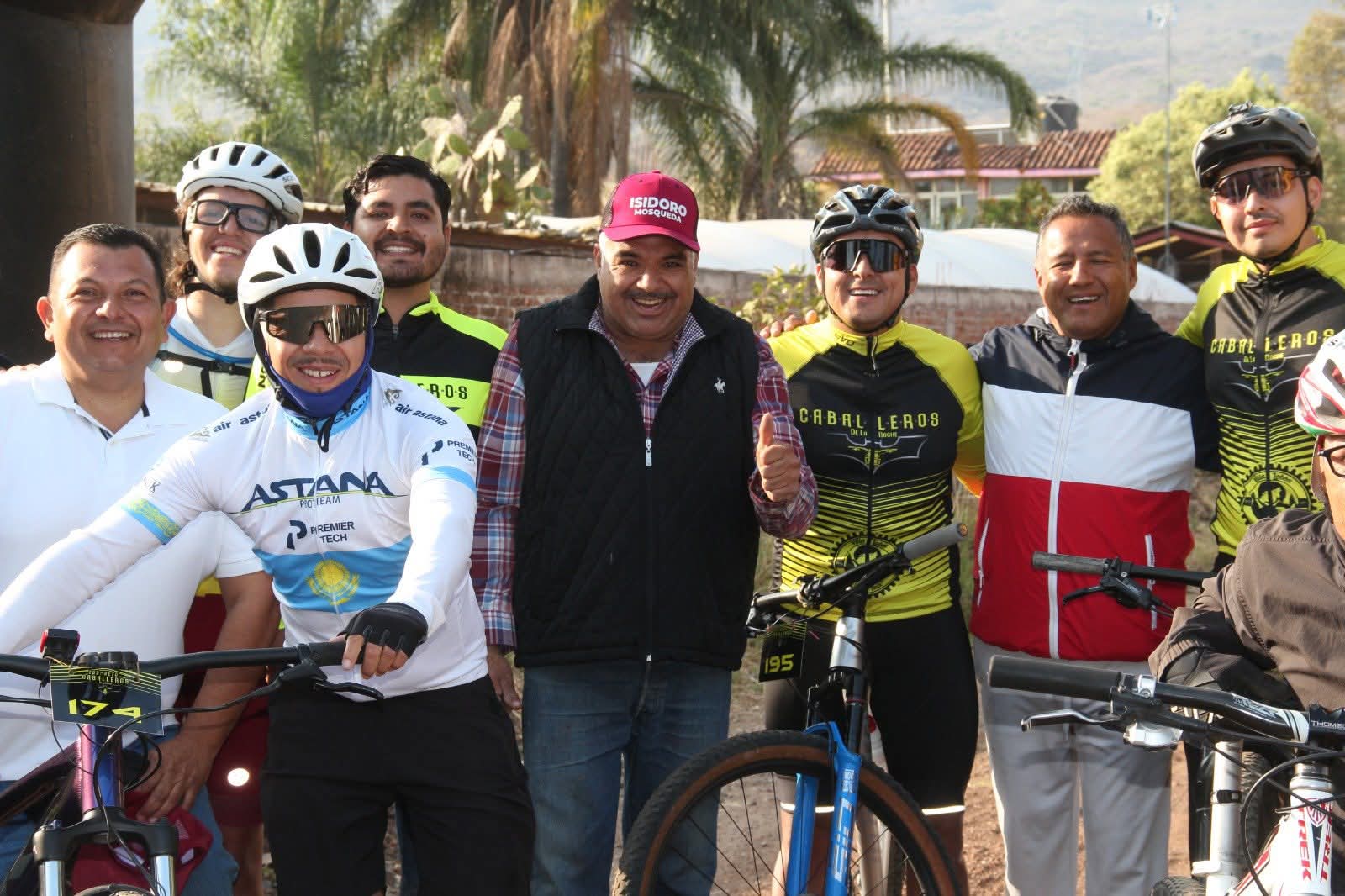 Más de 350 ciclistas participan en el 2º Reto de Montaña en Jacona