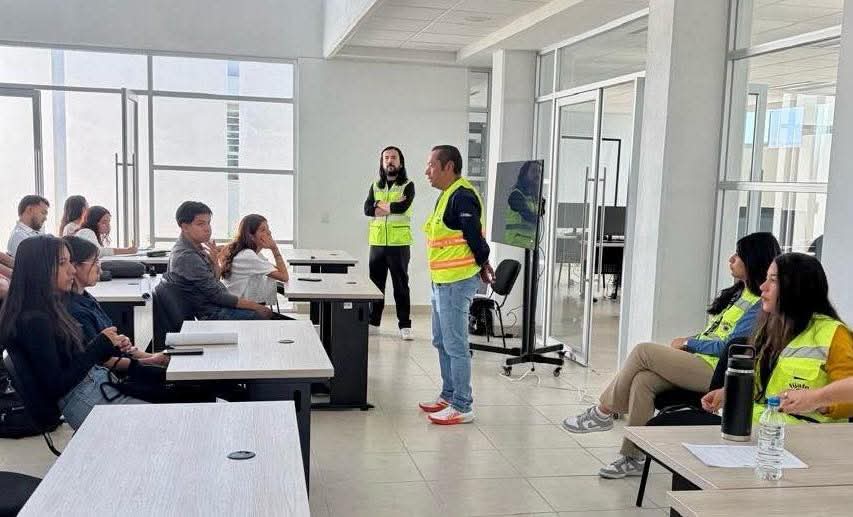 Ayuntamiento de Zamora promueve el derecho a la movilidad entre estudiantes de la UMSNH