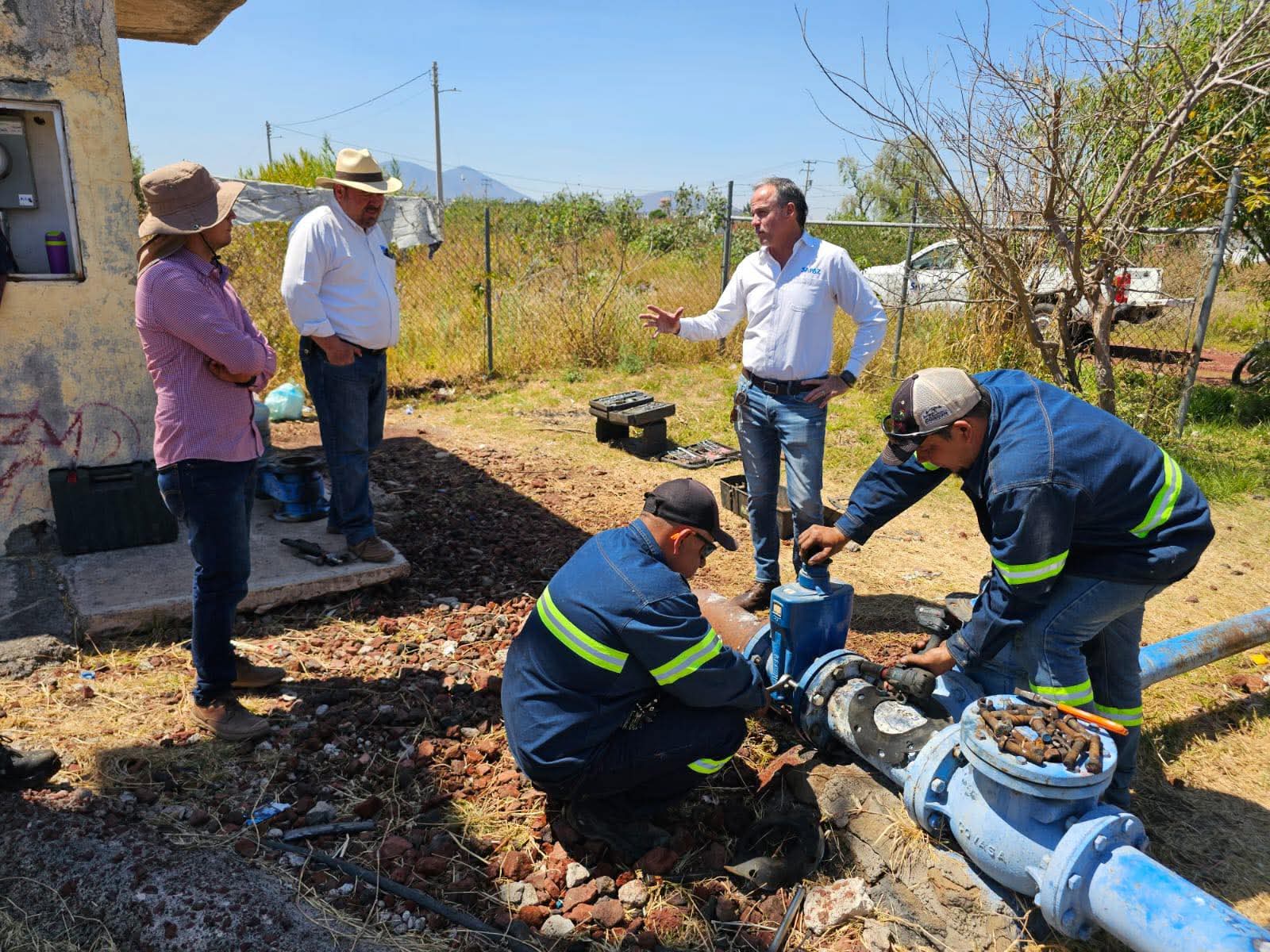 SAPAZ trabaja en equipo de bombeo que presento afectaciones para suministro de agua en Zamora