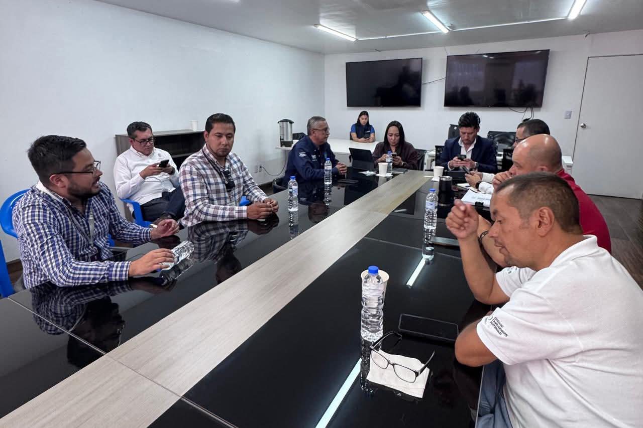 Transportistas liberan calles de Zamora tras acuerdos con autoridades estatales