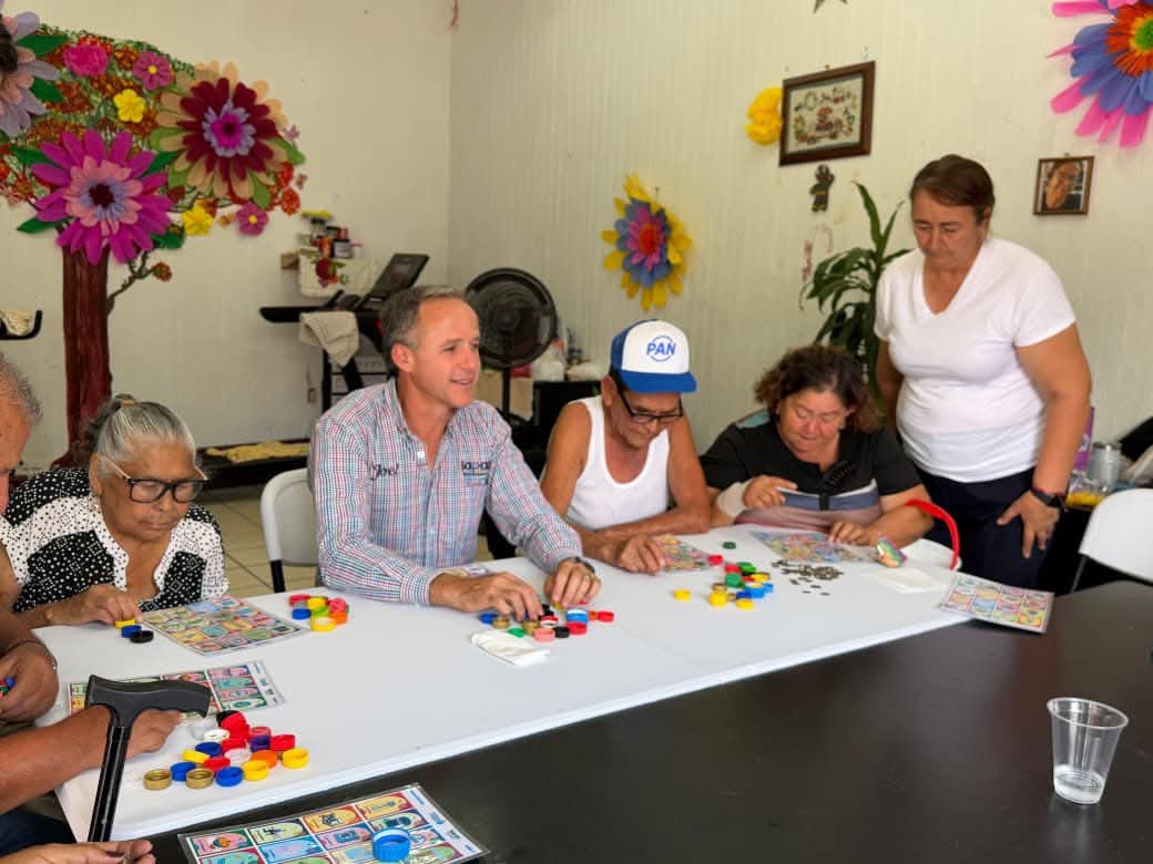 Adultos mayores se suman como defensores del agua en Zamora