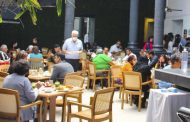 Esperan no se desanimen los comensales por los precios en los restauranteros