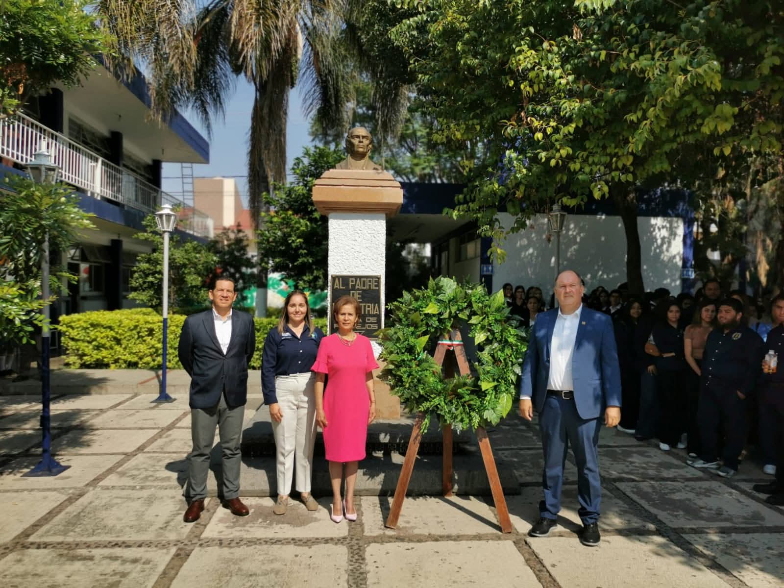 Conmemoraron 273 aniversario del natalicio de Miguel Hidalgo en el CESZAM
