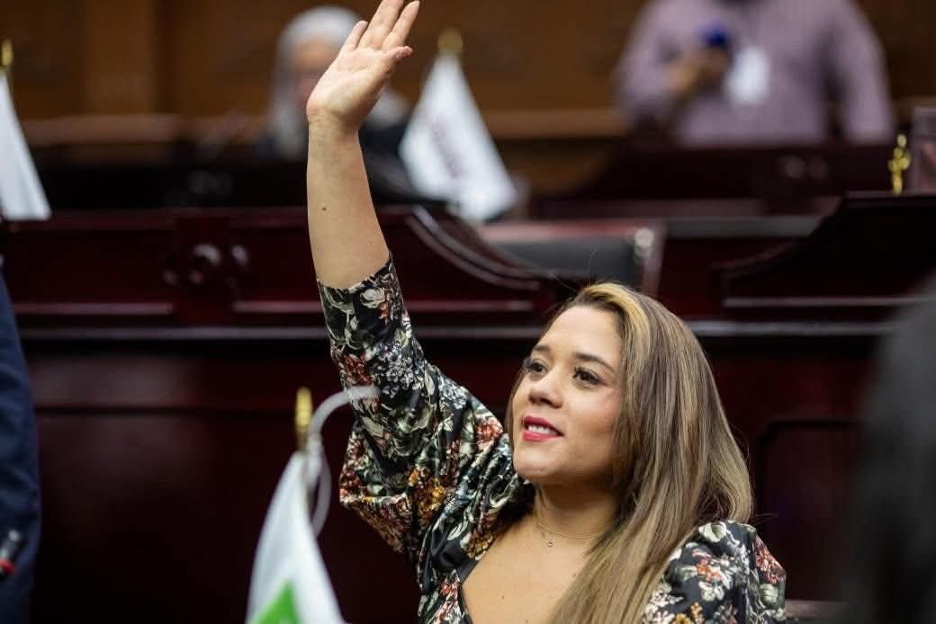 Llama Xóchitl Ruiz a no minimizar amenazas y fortalecer la prevención de violencia en escuelas