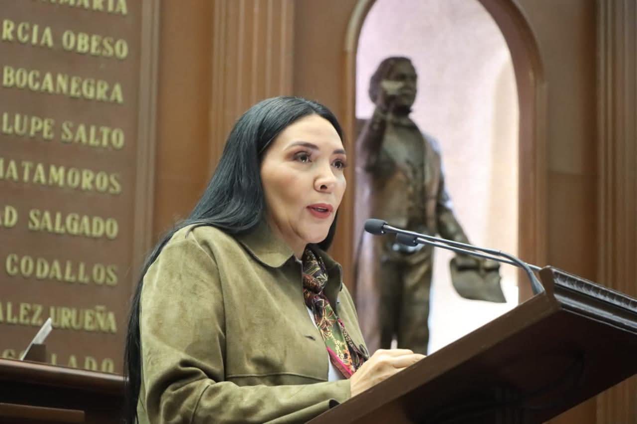 Propone Adriana Campos Huirache aumentar penas a quienes recluten menores por redes sociales para el crimen