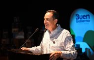 Carlos Soto celebra a docentes zamoranos con festival y rifa por el Día del Maestro