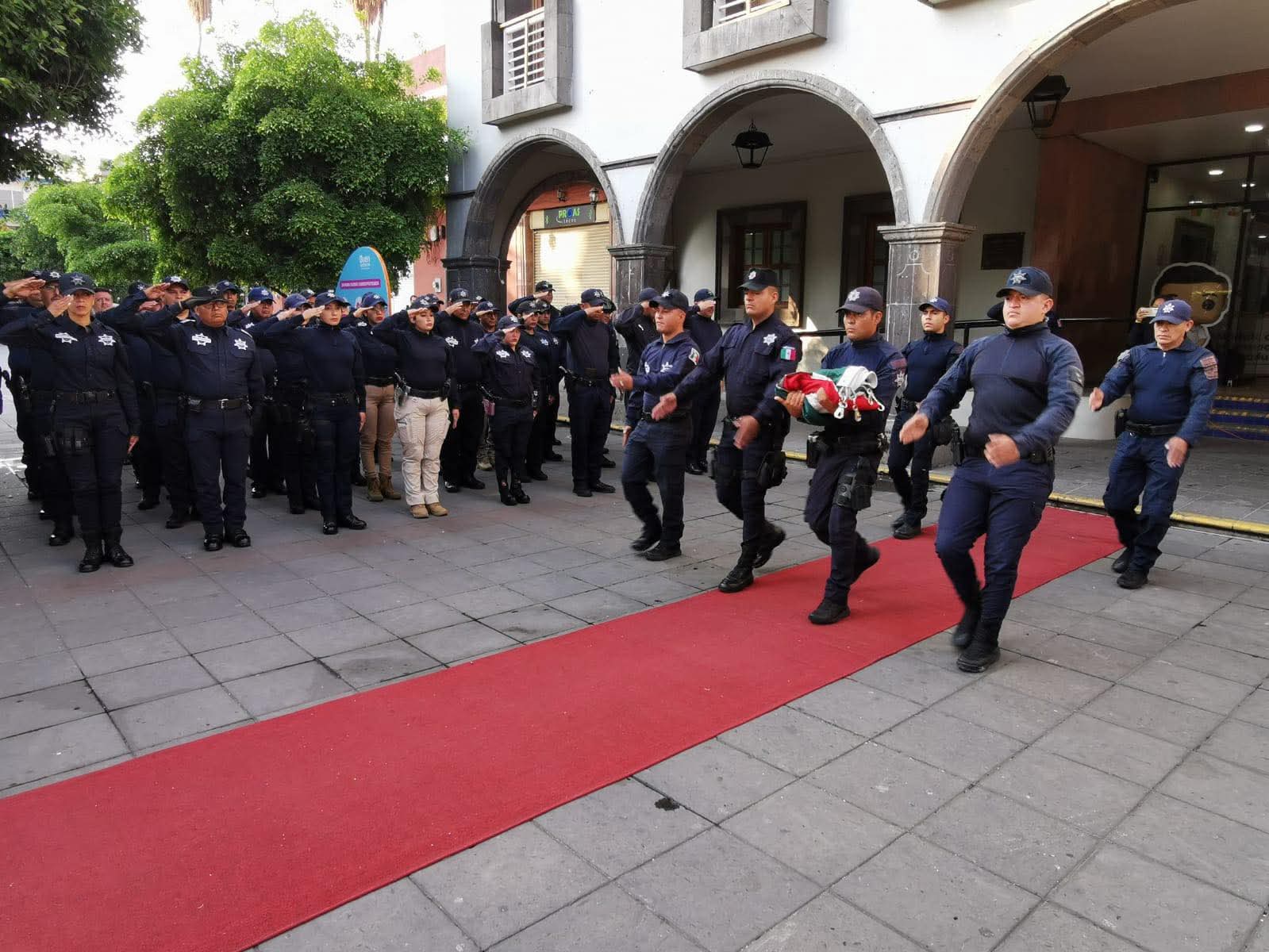 Con izamiento de Bandera conmemoran el Día de la Paz en Zamora
