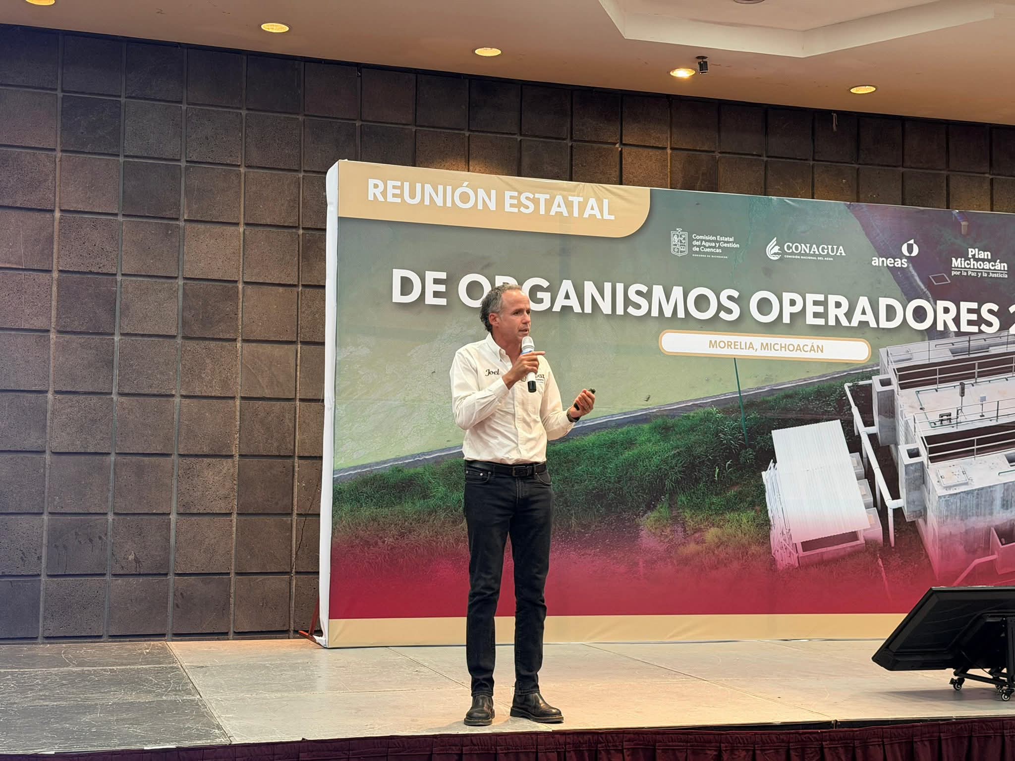 SAPAZ Zamora destaca en reunión estatal por modelo integral de gestión del agua