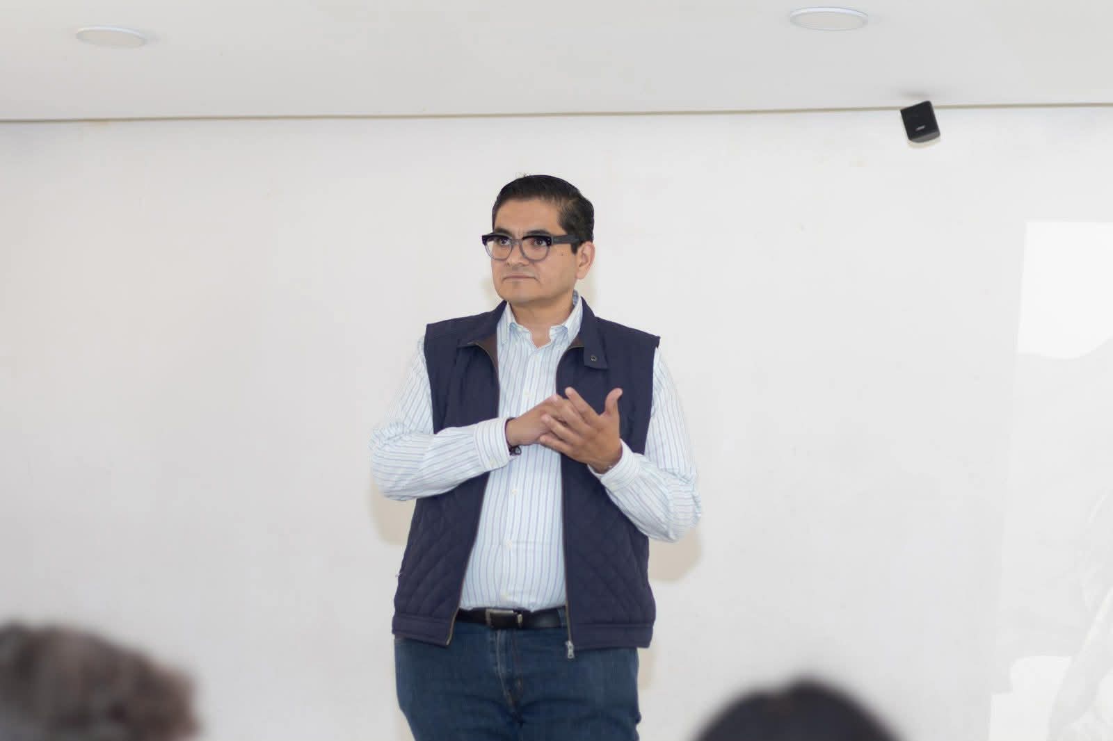 Promueven la prevención de la extorsión telefónica y virtual entre estudiantes de Tangancícuaro.