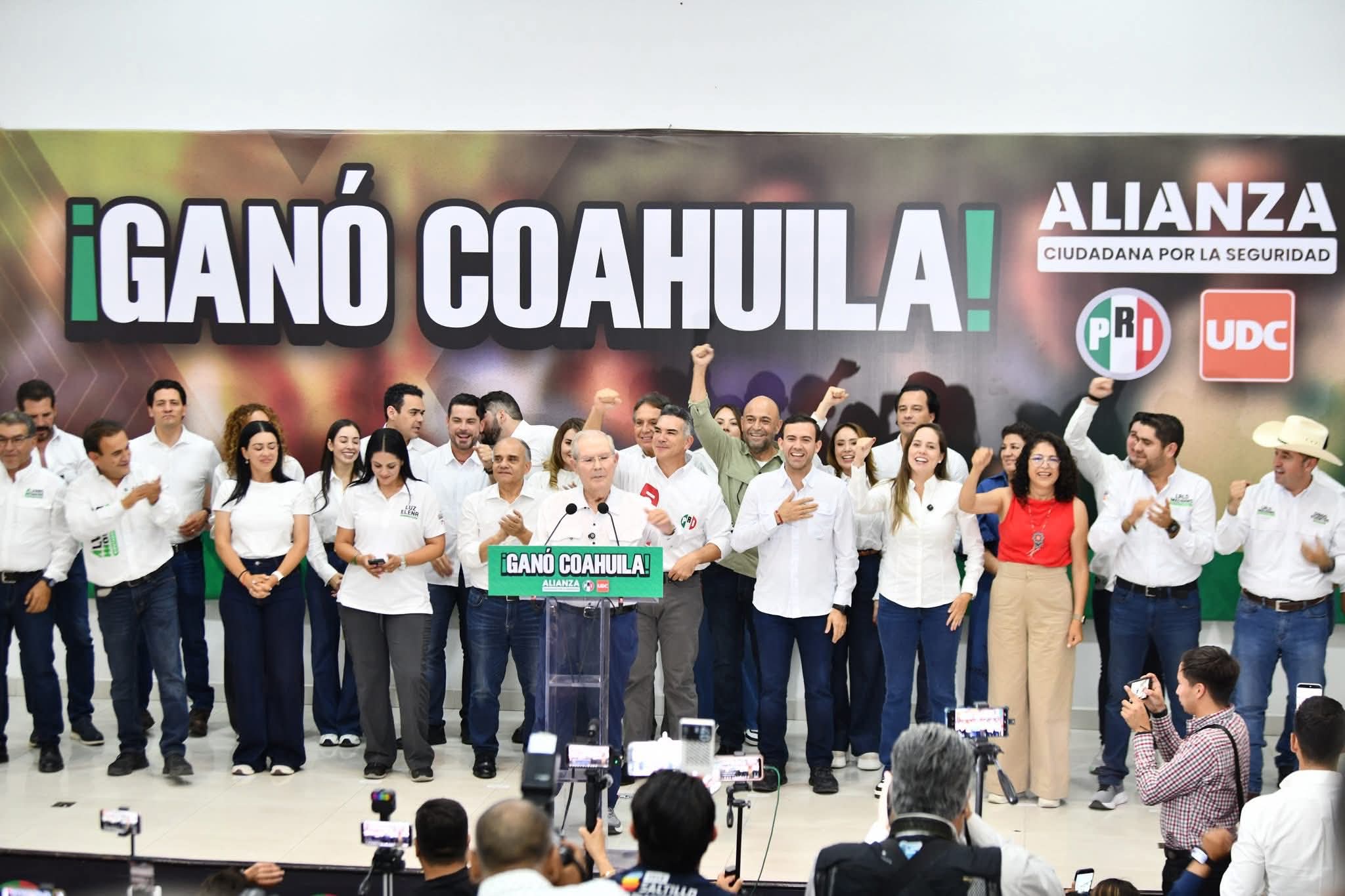 PRI “se lleva de calle” a Morena y gana 16 diputaciones en Coahuila, según PREP; “les dimos paliza”, dice Alito Moreno, presidente del PRI