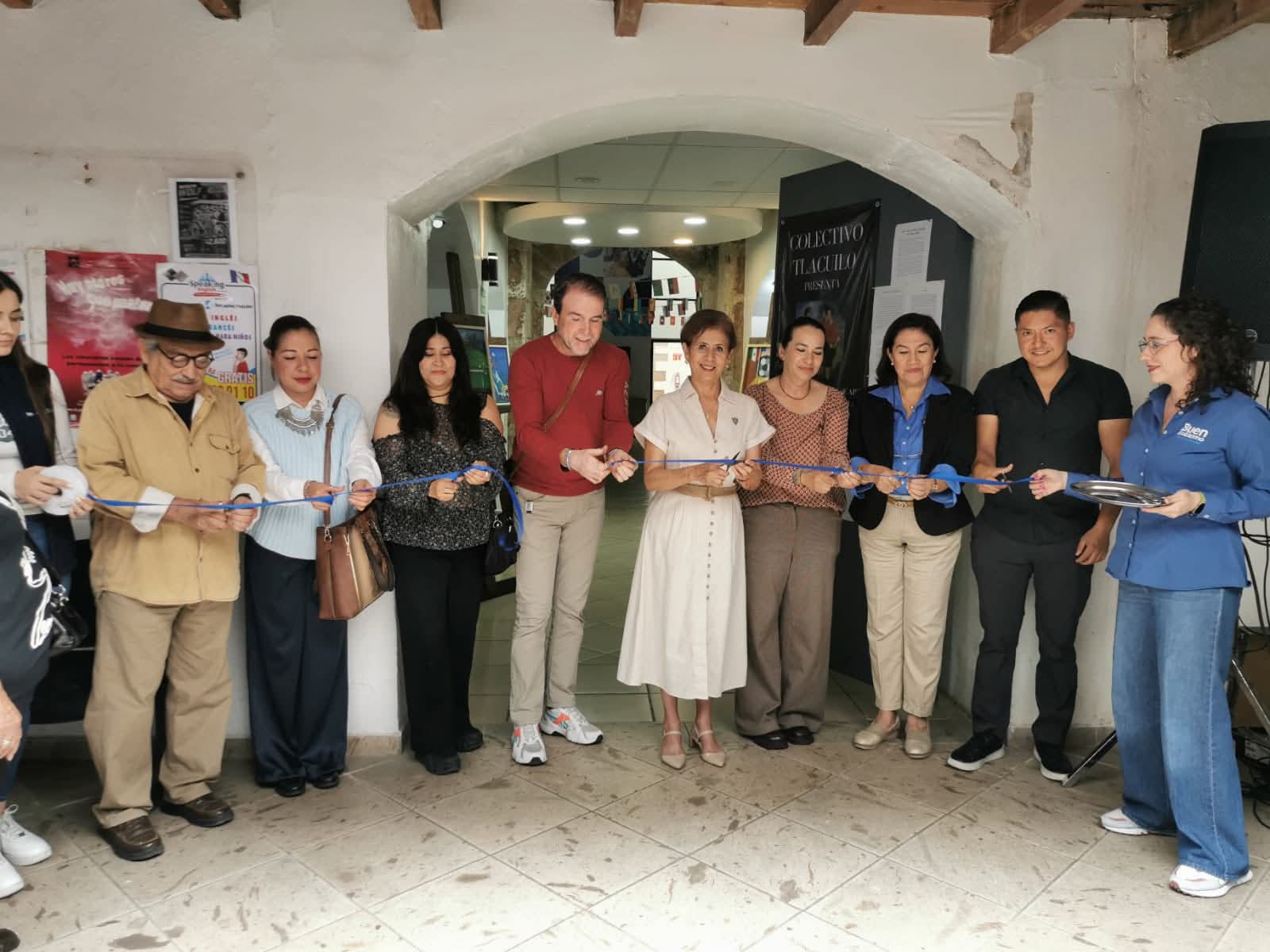 Inauguraron la exposición “Arte Visual Collage Mundial de Futbol 2026”