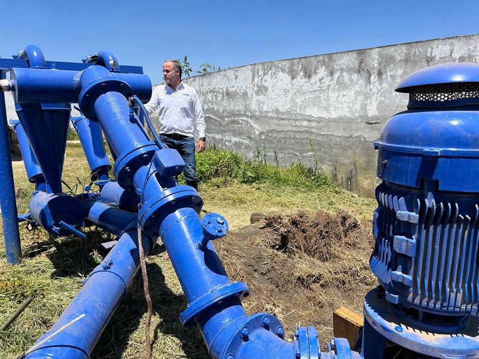 SAPAZ atiende falla en equipo de bombeo de La Libertad para garantizar el servicio de agua