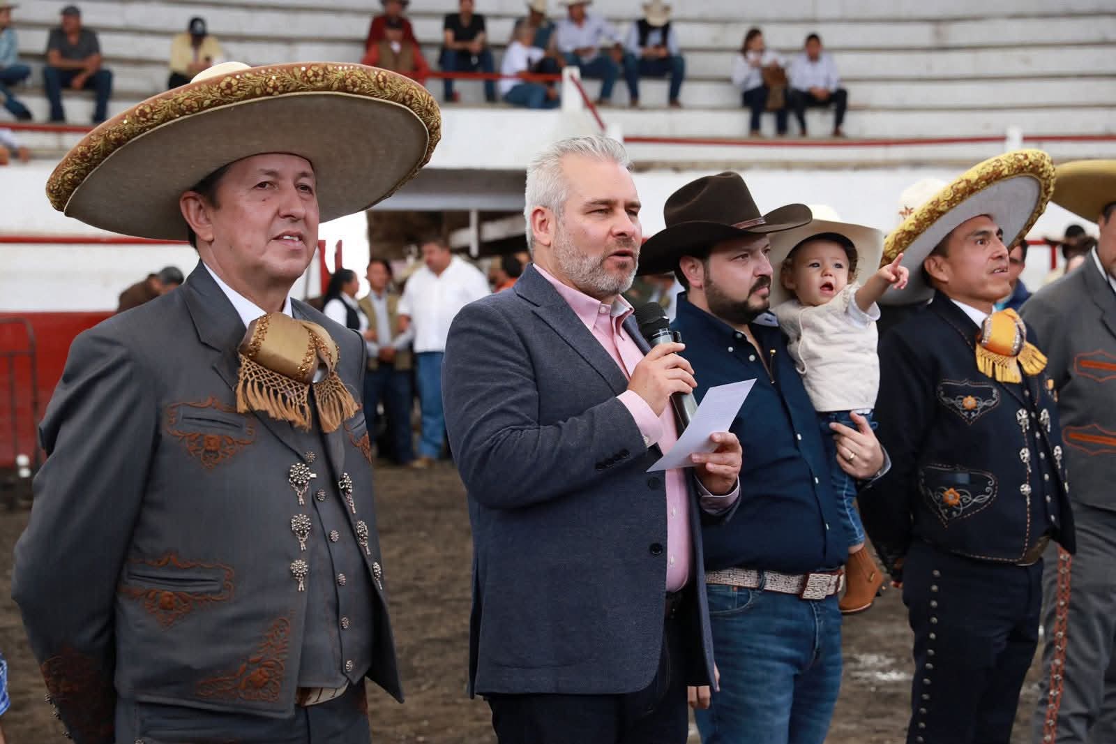 Reconoce Bedolla el valor histórico de la charrería; inaugura Segunda Fase del Campeonato Estatal Charro Michoacán 2026