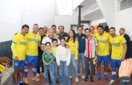 Con un lleno total en el Campo A de la Unidad Deportiva el Chamizal, Chivas venció 5 a 2 al América en partido de leyendas