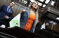 Llama Xóchitl Ruiz a dignificar condiciones laborales y garantizar respaldo a familias de policías caídos