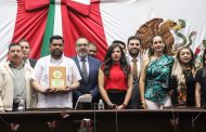 Tras entrega de Reconocimiento al Mérito Ambiental, Octavio Ocampo remarca que ambientalistas necesitan acompañamiento y recursos publicos