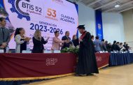 Exhortan a egresados del CBTis 52 a continuar su preparación profesional