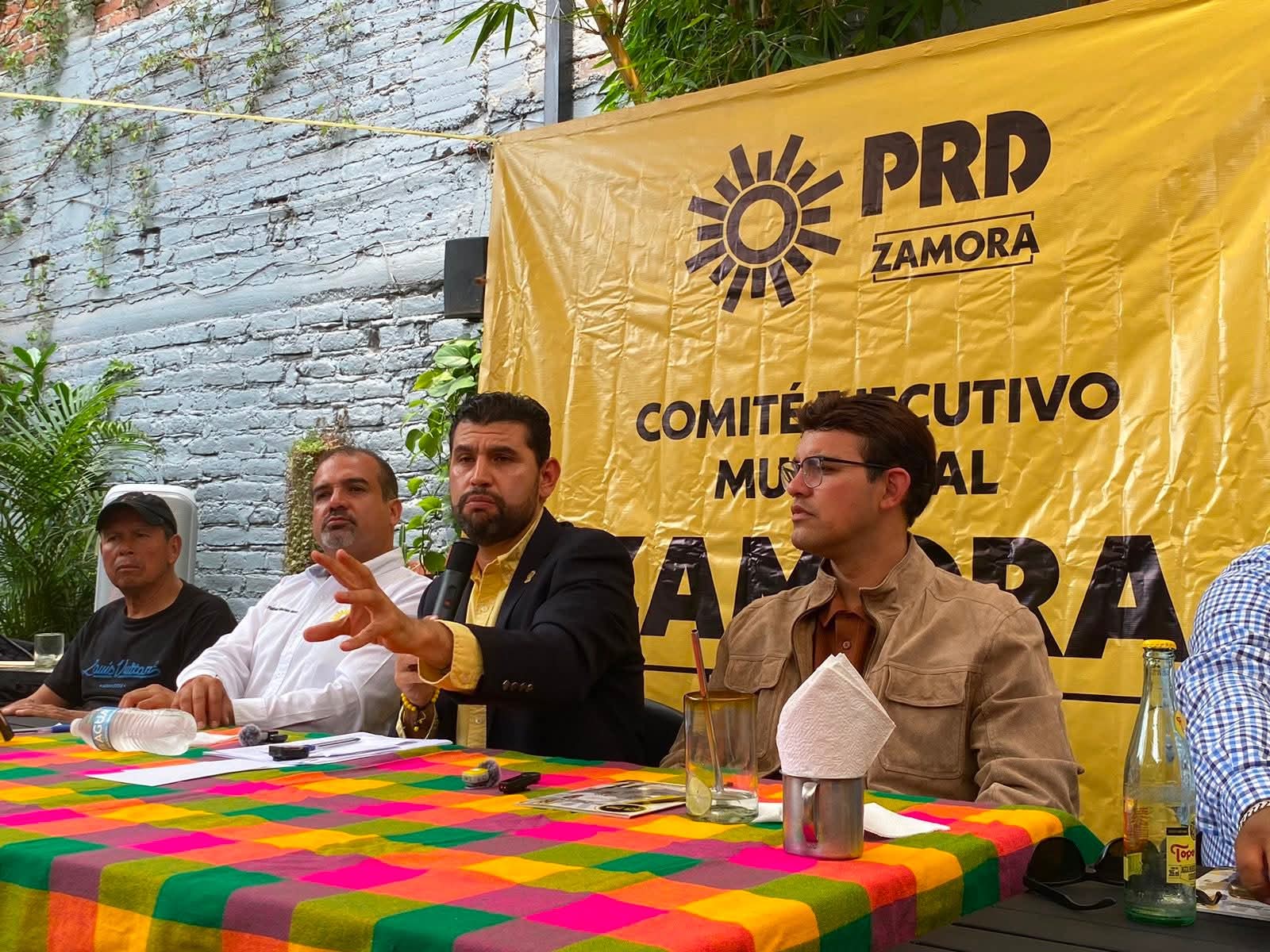Octavio Ocampo deja dirigencia estatal del PRD y encabeza movimiento para “recuperar la grandeza de Michoacán”
