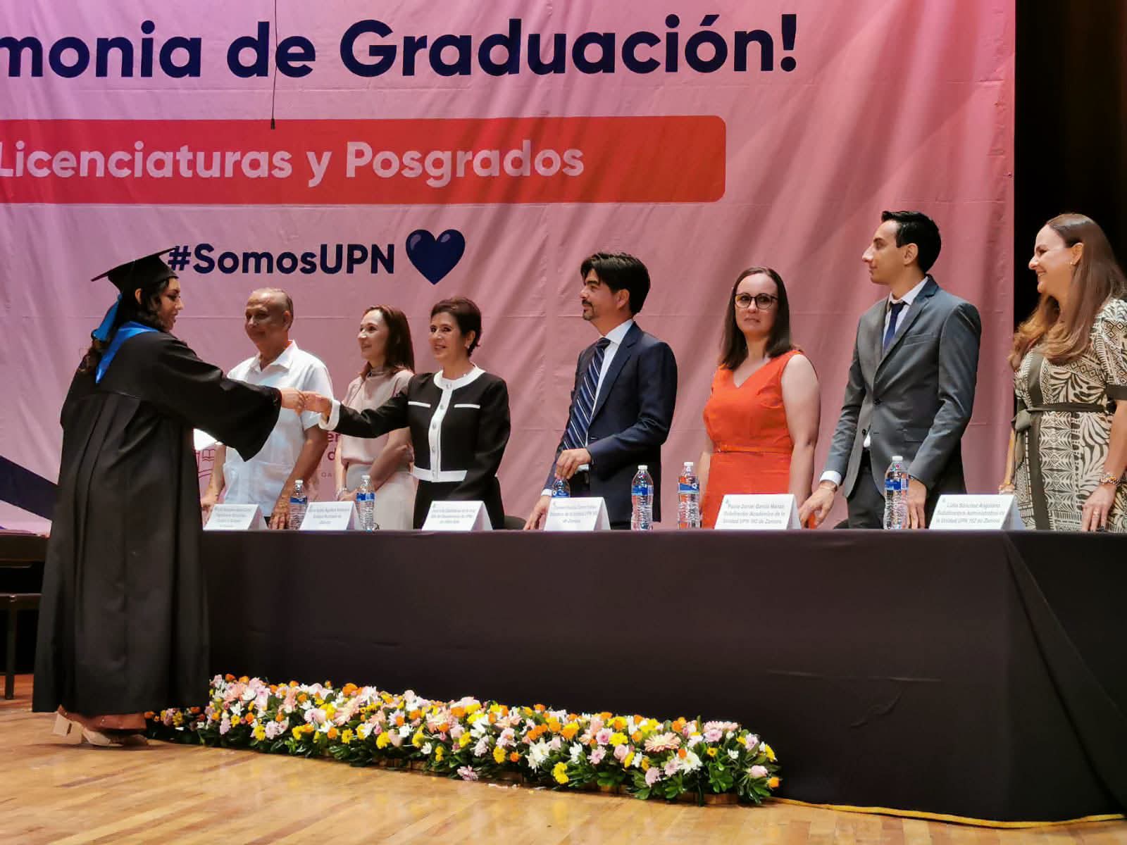 Buen Gobierno celebra graduación de egresados de la UPN 162 Zamora