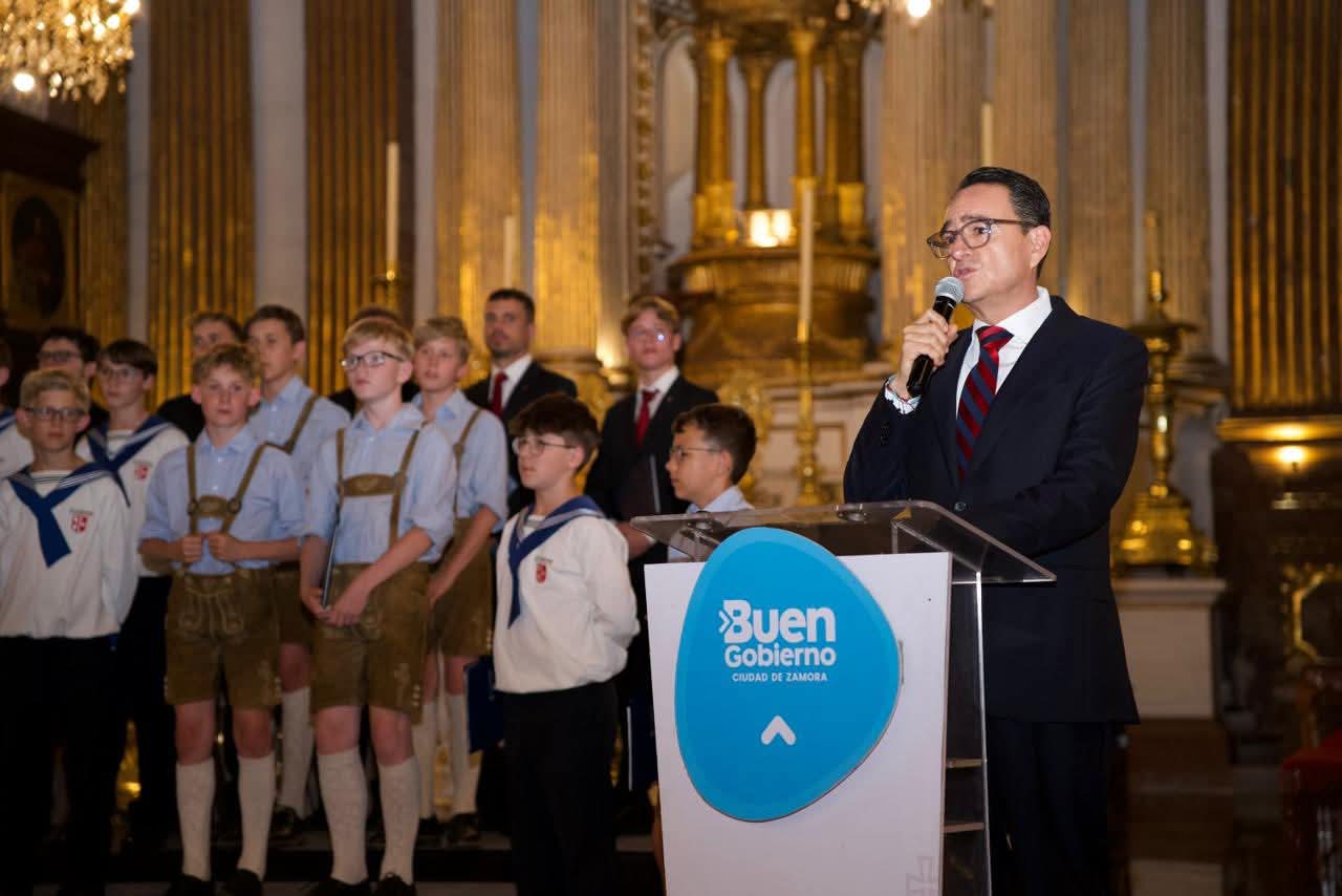 Acercaron cultura a los zamoranos con la presentación de los Niños Cantores de San Florian