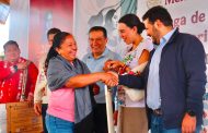 Federación entrega apoyos de hasta 500 mil pesos a cocineras tradicionales y comunidades de 22 municipios