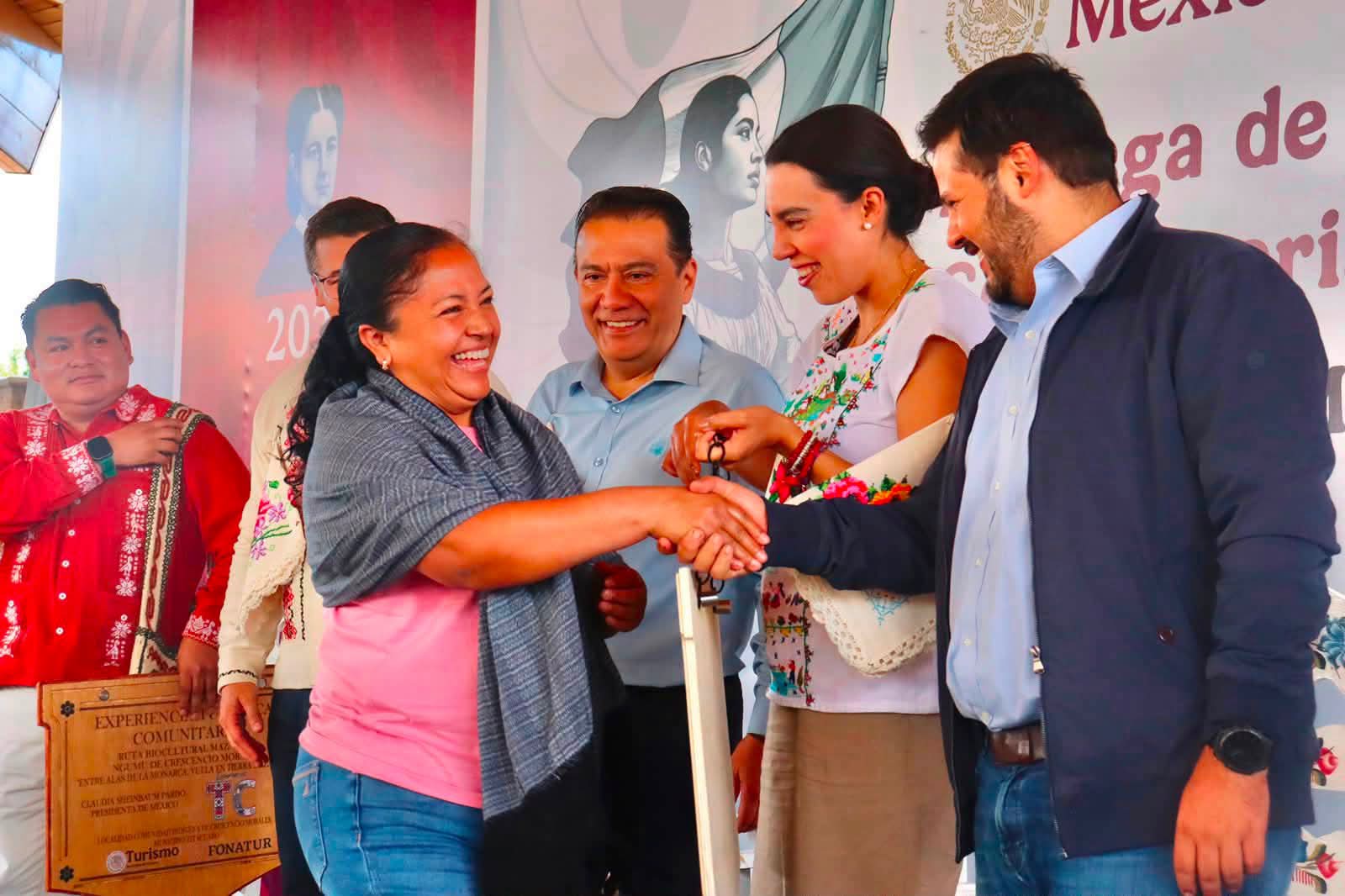 Federación entrega apoyos de hasta 500 mil pesos a cocineras tradicionales y comunidades de 22 municipios