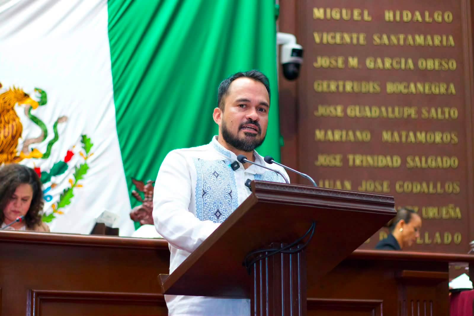 Propone Hugo Rangel recuperar el espacio público para garantizar un transporte colectivo seguro y eficiente