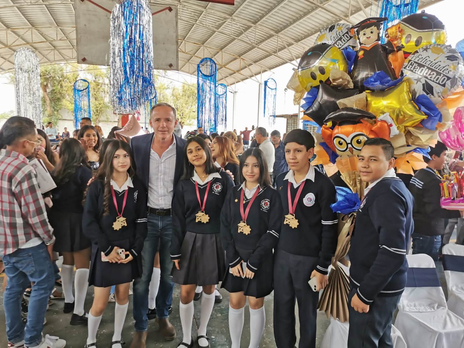 Buen Gobierno acompaña graduación de la Secundaria Técnica 79 y refrenda apoyo a la educación