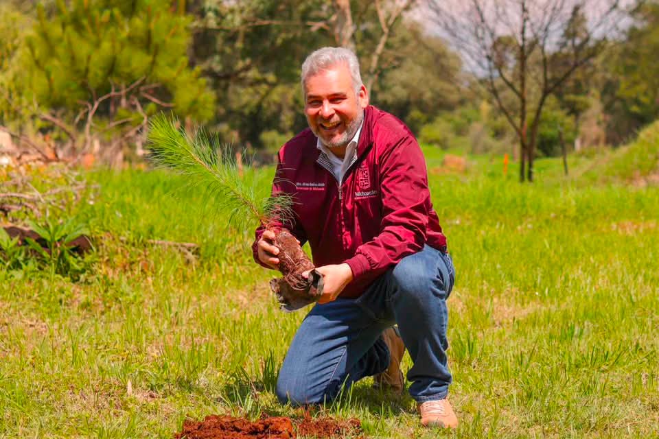 Más de 482 mdp para el campo; avanza pago a productores de maíz en Michoacán