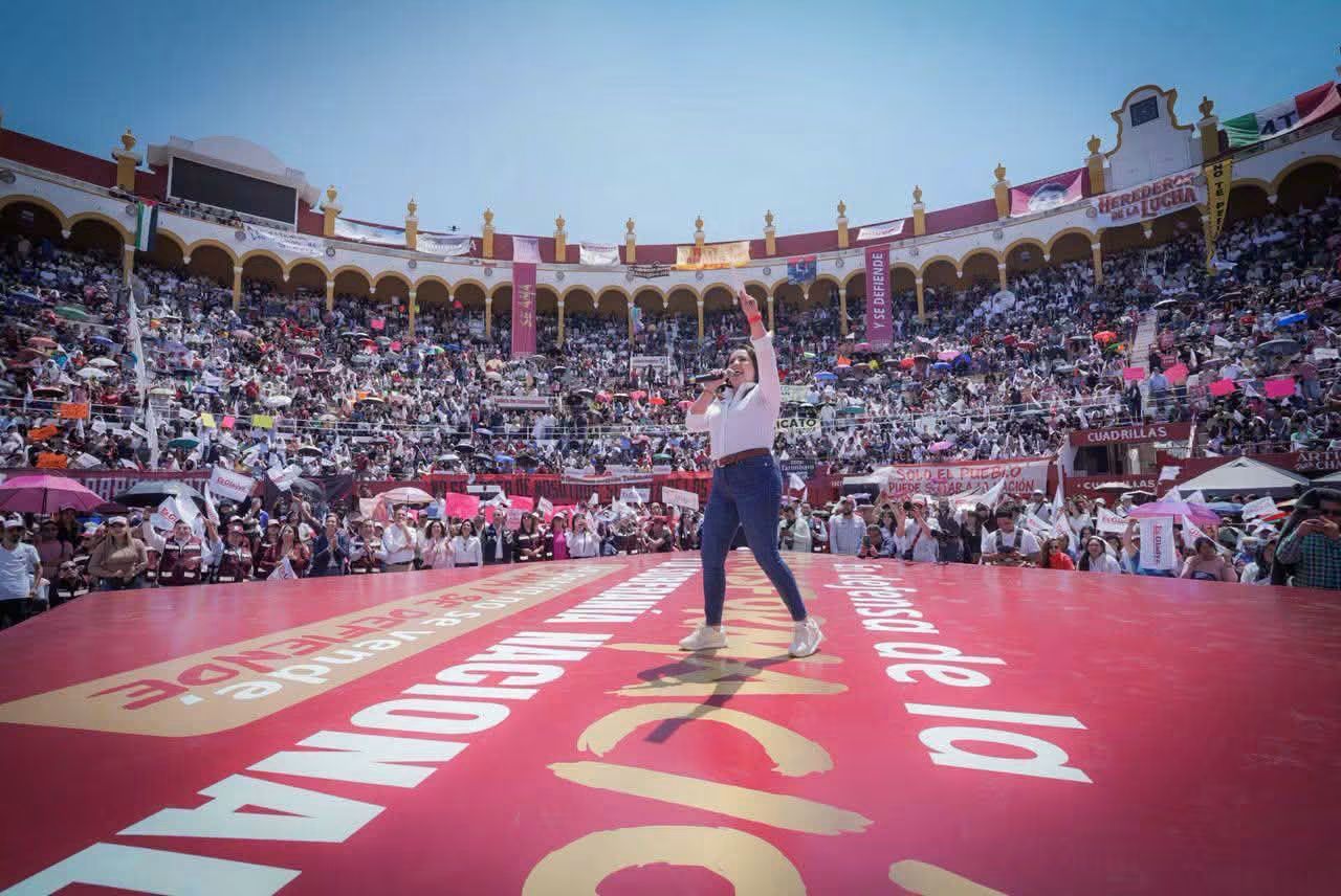 Con Gladyz Butanda más de 23 mil personas en Michoacán defienden la transformación